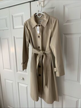 NWT LOFT Size S Neutral Tan Trench Coat with Button Closure
